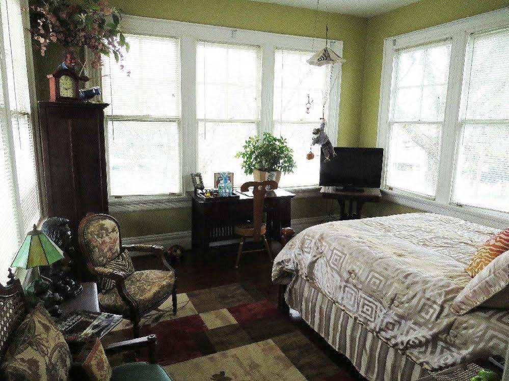 Inn Upon Moon River Plantation Chester Buitenkant foto