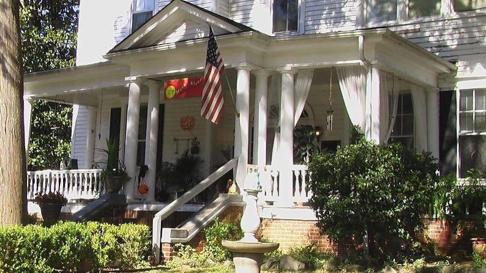 Inn Upon Moon River Plantation Chester Buitenkant foto